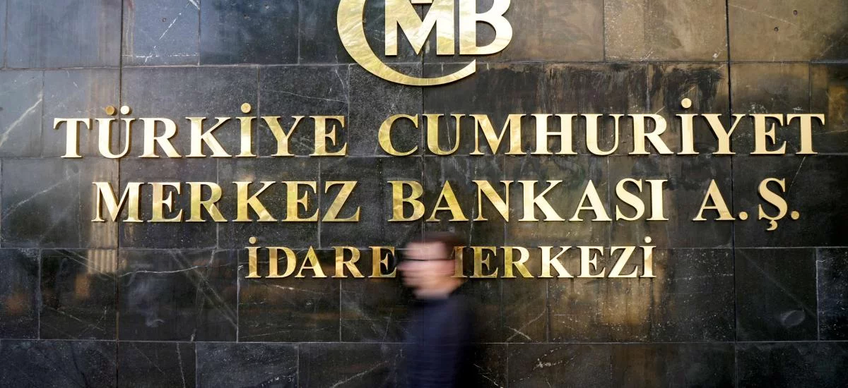 La banque centrale de Turquie baisse ses taux d'intérêt plus que prévu