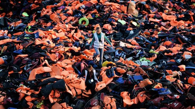 La police turque traque les fabricants de gilets de sauvetage dangereux