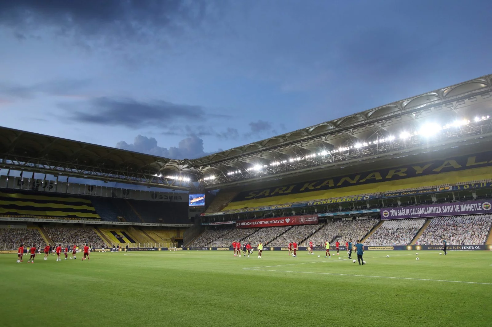 La fédération turque autorise un nombre limité de supporters aux matchs de football
