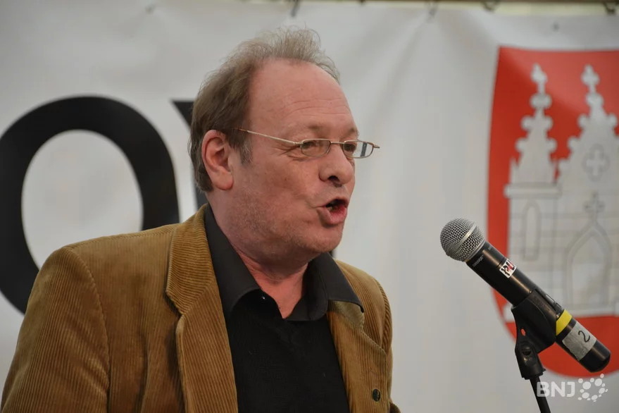 Guillaume-Albert HOURIET : « Ni bombes ni pressions ne me feront me taire. »