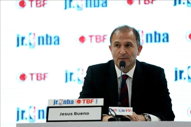 La Fédération turque de Basketball et la Jr. NBA coopèrent au service des adolescents en Turquie