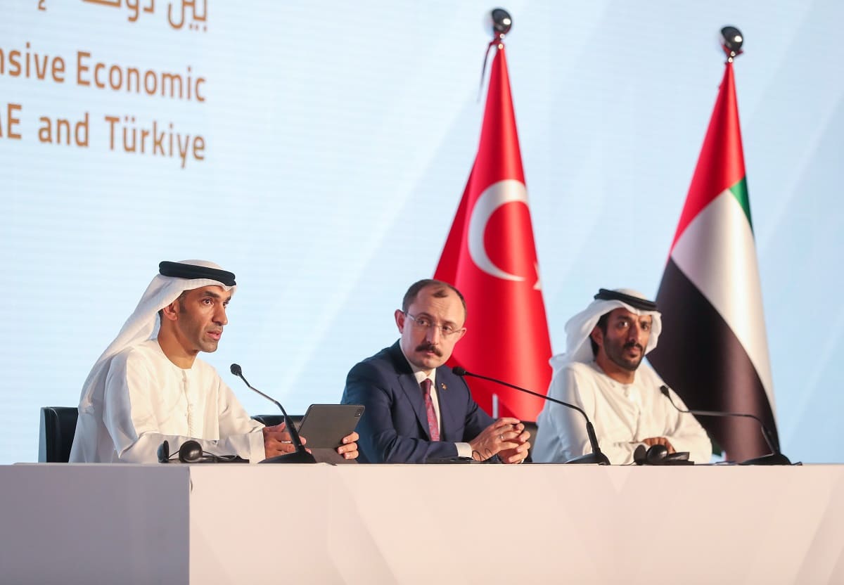 Les Émirats arabes unis et la Turquie signent un accord commercial de 40 milliards de dollars