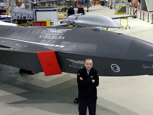 Baykar révèle son premier programme de satellite, lancement d'ici 2025