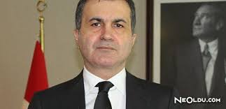 Ahmet Davutoğlu évalue l'accord sur le nucléaire iranien
