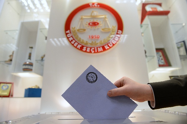Les Turcs sont impatients de connaitre les candidats aux présidentielles