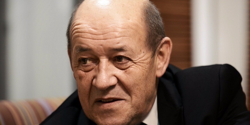 L'Ambassadeur de Turquie en France, Hakkı Akil attaqué