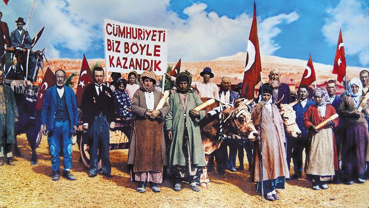Le 29 octobre, la République de Turquie a été fondée