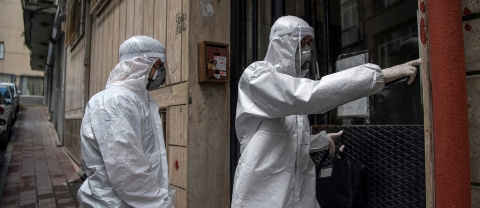 En Turquie, des médecins se muent en "détectives" pour traquer le coronavirus
