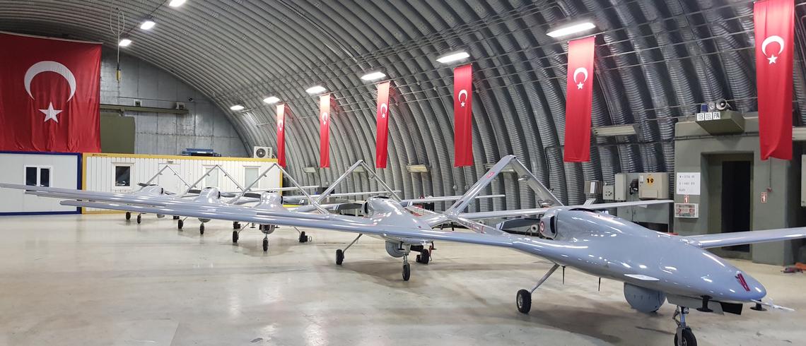 La Pologne deviendra le premier pays de l'UE à importer des drones turcs après avoir conclu un accord avec Ankara