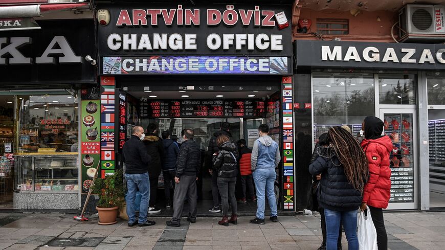 La devise de la Turquie chute à son plus bas historique