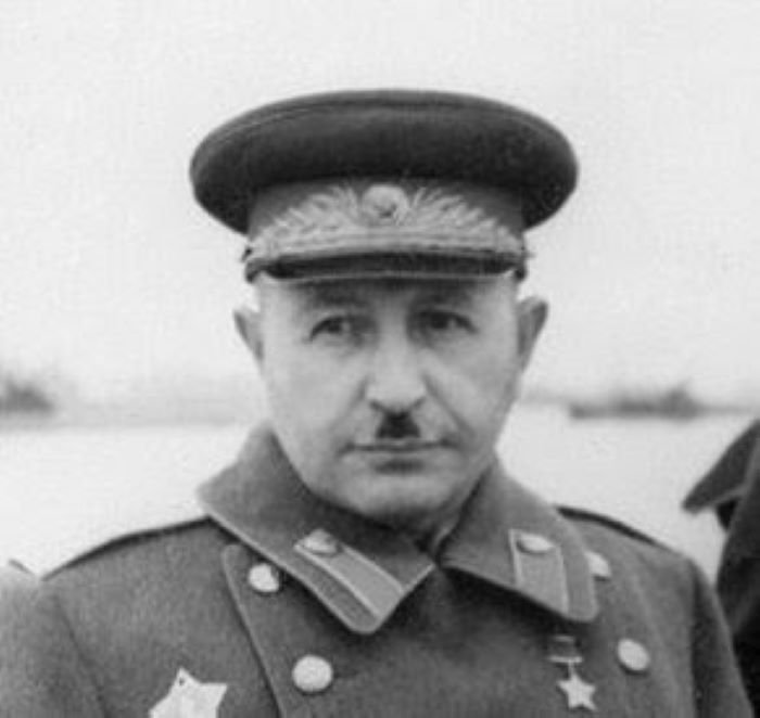 Les efforts du maréchal Bagramian pour défendre la mémoire de Staline