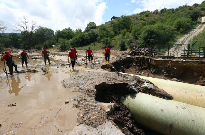 Les recherches se poursuivent pour retrouver une personne disparue lors des inondations à Ankara