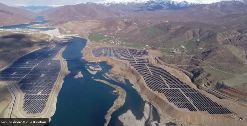 La première centrale électrique hybride hydro-solaire de Turquie, Lower Kaleköy, est mise en service