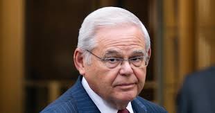 Menendez, l'ennemi de la Turquie, a démissionné