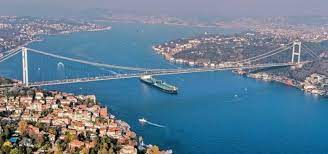 La Turquie Ferme Les Dardanelles Et Le Bosphore Aux Navires De Guerre