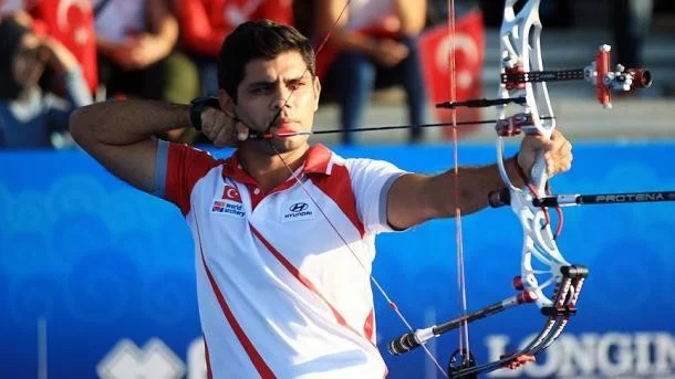 [Archer] Demir Elmaagacli obtient la médaille d'argent