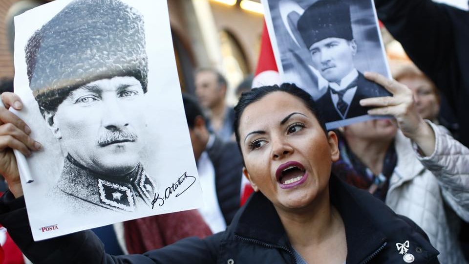 Journée internationale des femmes : LA FEMME TURQUE, UN TRÉSOR FLAMBOYANT !