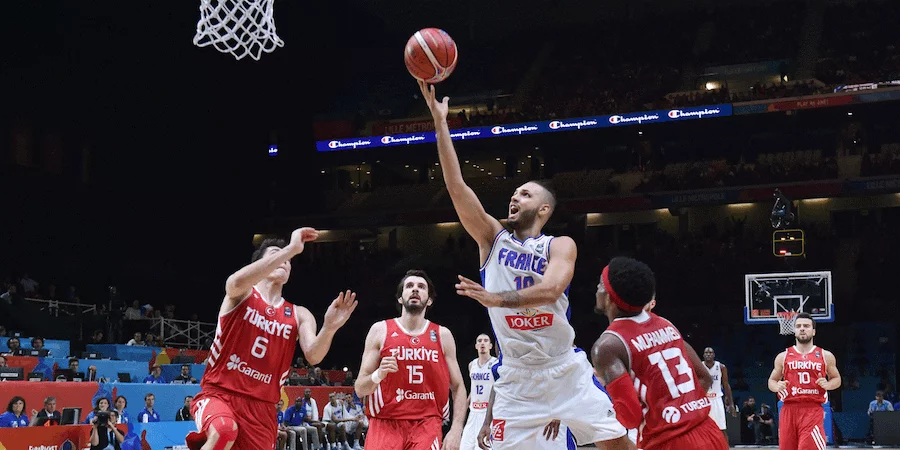 La France battue par la Turquie en huitième de finale de basket ball