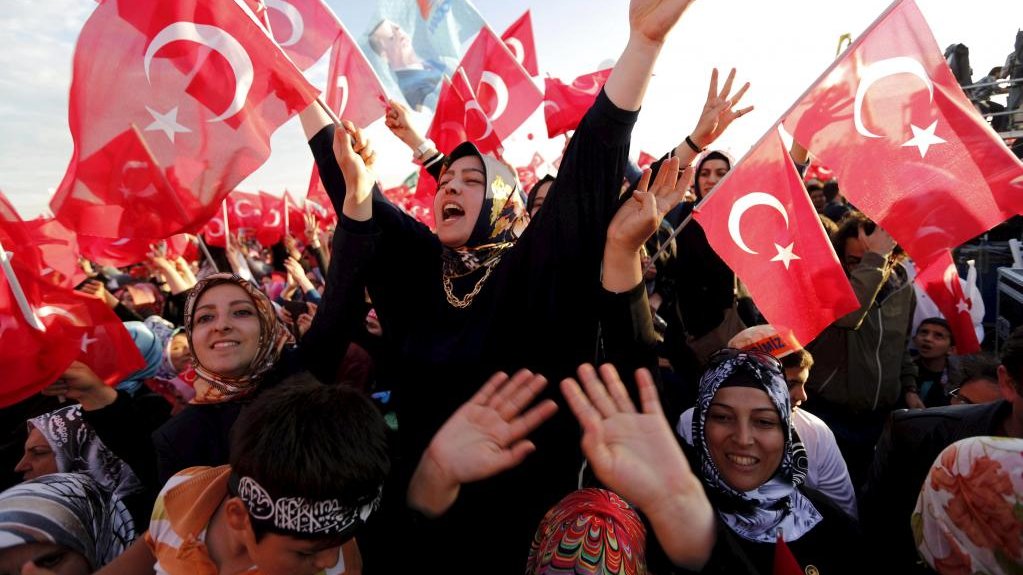 Campagne électorale en Turquie : l'AKP célèbre la prise d'Istanbul