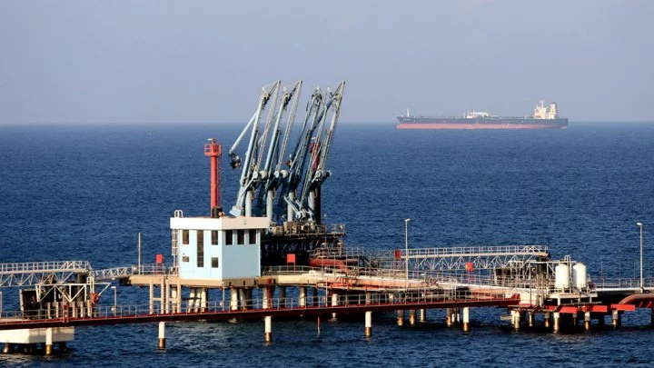 Un navire turc attaqué le long des côtes libyennes, un officier tué