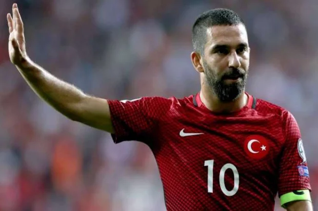 Arda Turan pourrait rester en Turquie
