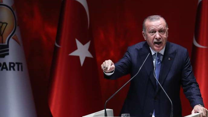 [Migrant] Erdogan menace d'ouvrir les portes vers l'Europe
