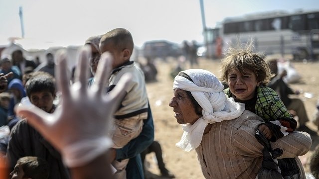 Près de 500 personnes tentant d'entrer en Turquie par la Syrie