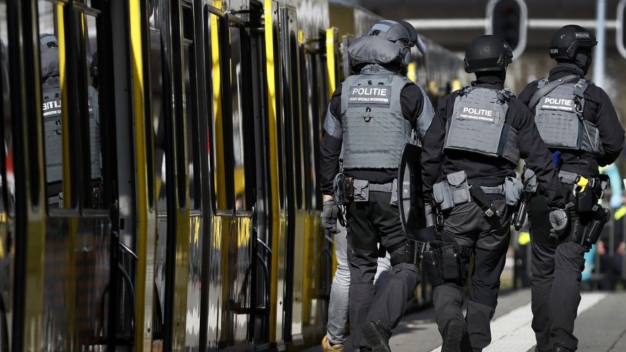 Fusillades à Utrecht : la Turquie réunit des informations sur le suspect