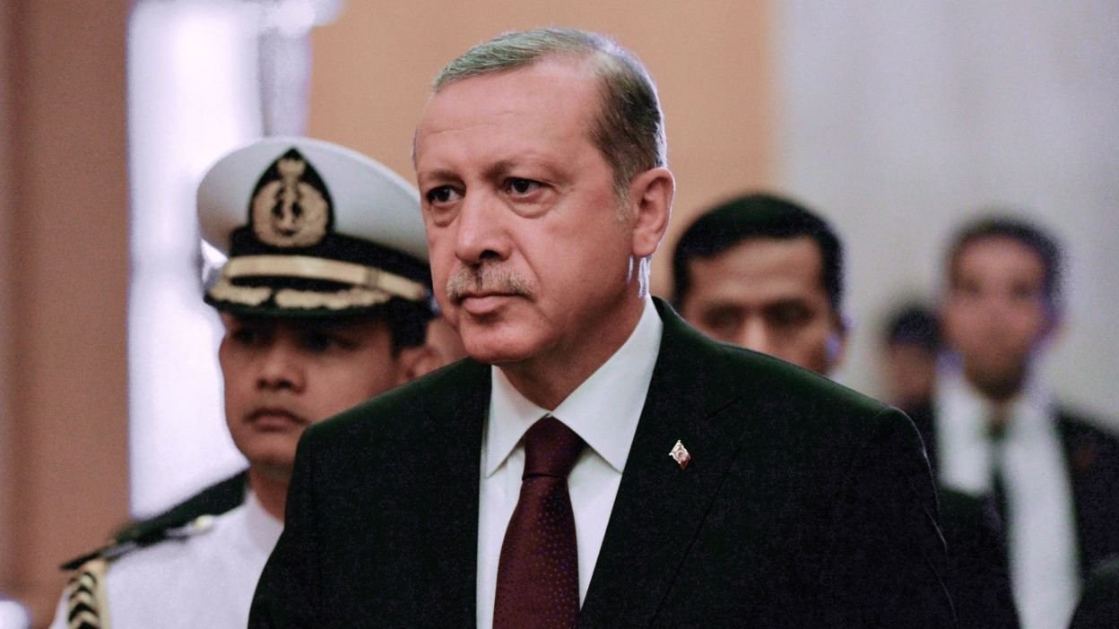 Le président turc estime que Poutine est en train de "lâcher" Assad