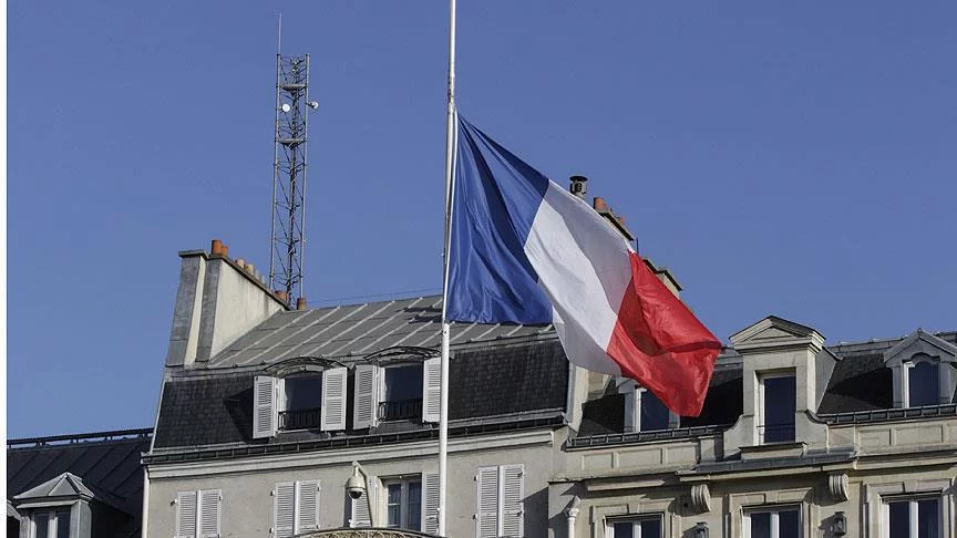 France : Aucun fondement juridique pour l'interdiction des cours de turc et d'arabe à l'école