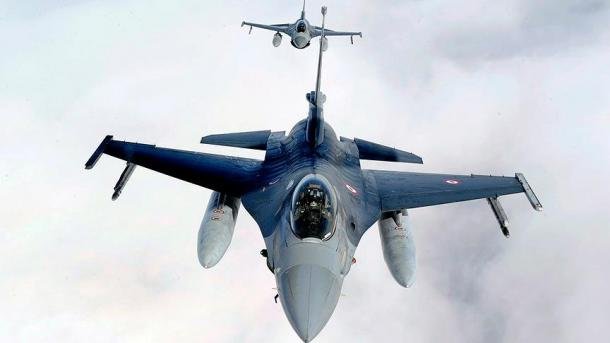 Quatorze terroristes du PKK neutralisés par l'aviation turque en Irak