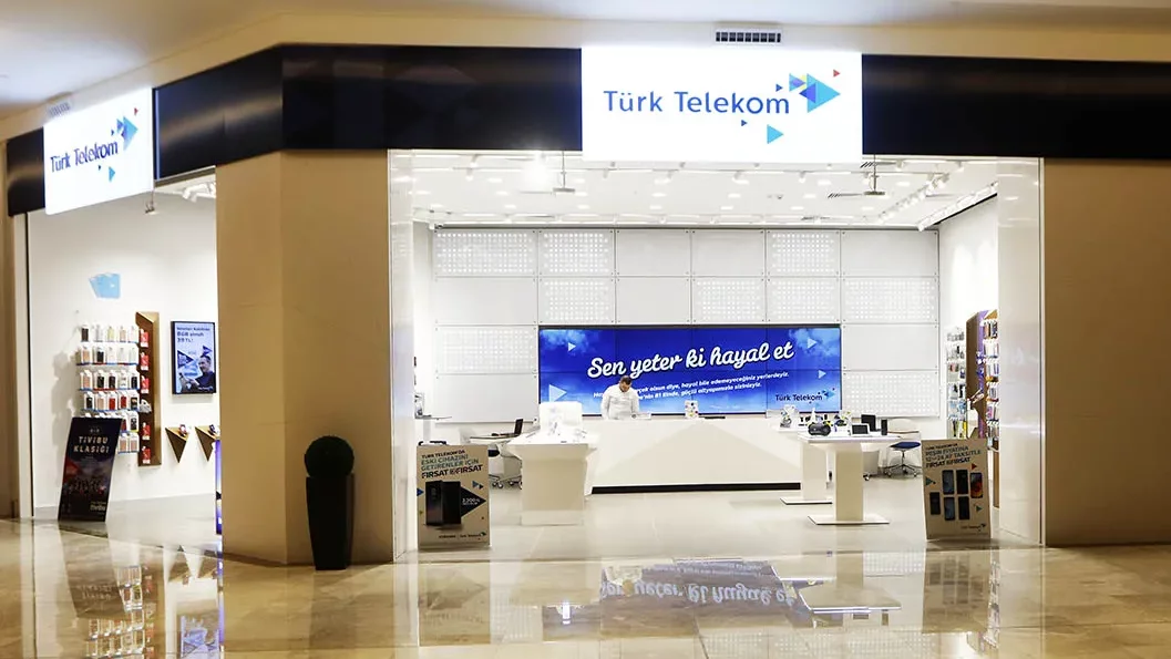 "Fibre signifie Türk Telekom" en Turquie