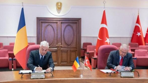 Accord-cadre entre le gouvernement roumain et le gouvernement turc pour la coopération dans le domaine militaire