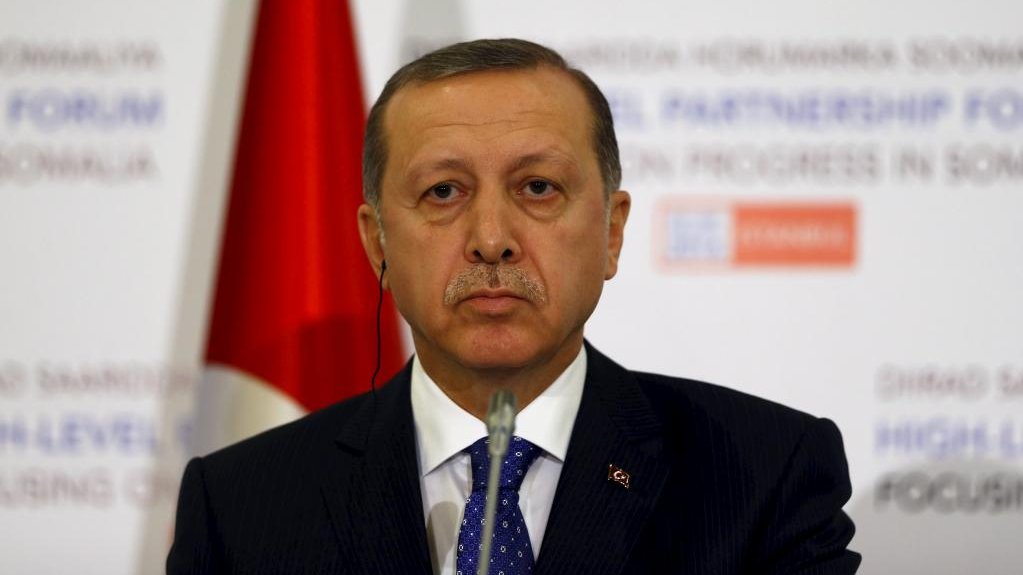 Erdogan s'en prend violemment à la Cour constitutionnelle