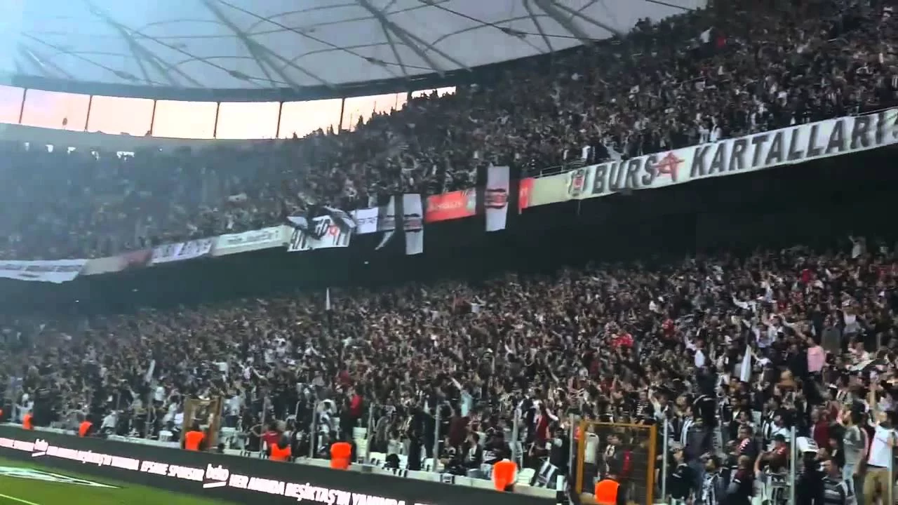 Ligue des champions : les joueurs de Leipzig intimidés par l'ambiance du stade de Besiktas