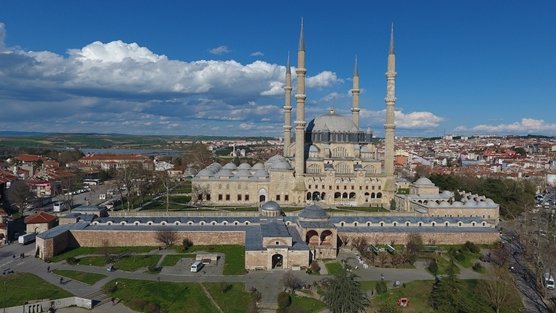 Tourisme en Turquie : la mosquée Selimiye, un véritable chef d'oeuvre de l'architecte Sinan