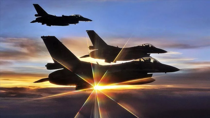 L'armée de l'air turque neutralisent les 14 terroristes du PKK dans le nord de l'Irak