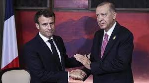 Emmanuel Macron pourrait se rendre en Turquie avant la fin de l'année