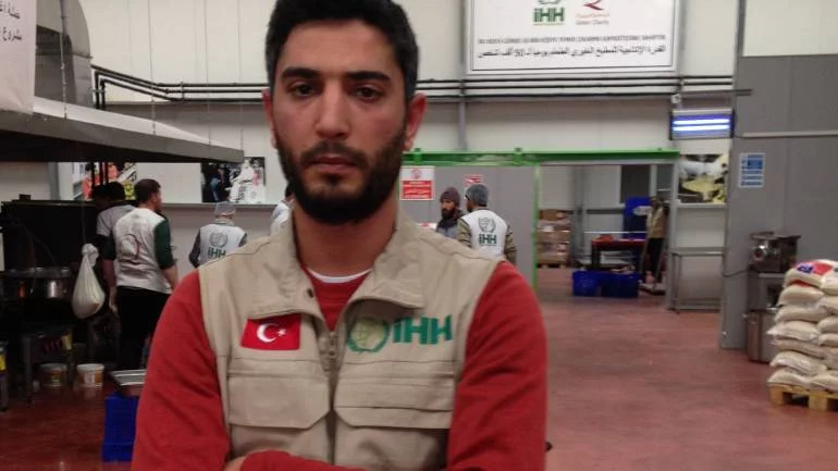 À la frontière turco-syrienne : "Je n'ai jamais vu une telle atrocité"