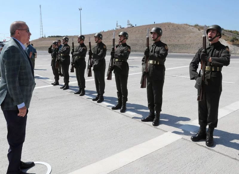 Ankara appelle Washington à couper les ponts avec les terroristes du YPG