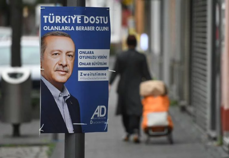 Quand le président turc Erdogan fait campagne pour les législatives allemandes