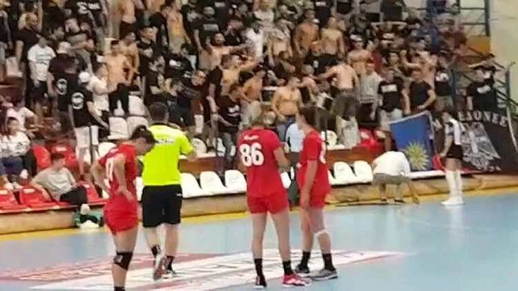 La Turquie condamne les mauvais traitements lors d'une rencontre féminine de handball en Grèce