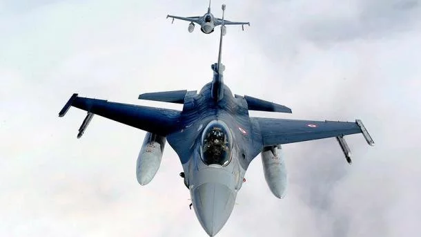 Quatorze terroristes du PKK neutralisés par l'aviation turque en Irak