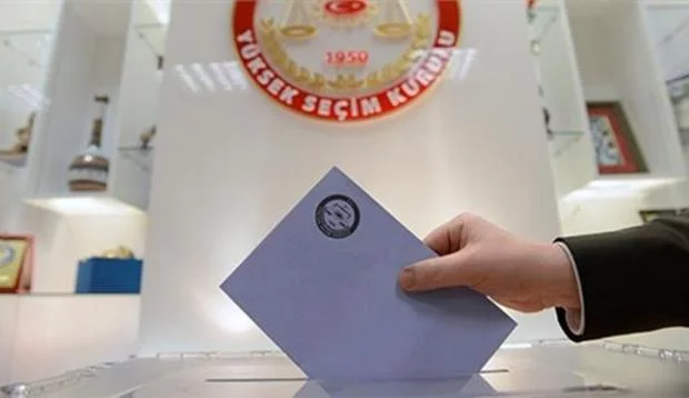 Les votes des Turcs à l'étranger, continuent