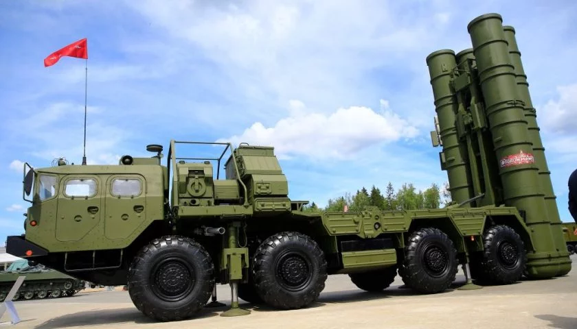 Les États-Unis imposent des sanctions à la Turquie pour l'achat d'un système S-400
