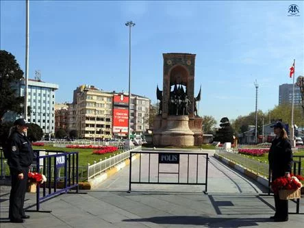 La Place de Taksim est prête pour le 1er mai