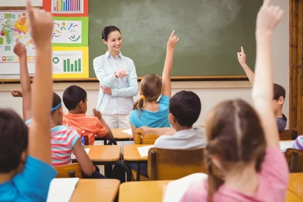 L'ex-banquière turque veut devenir prof de français