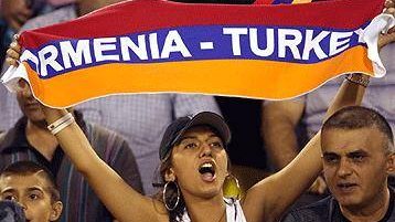 LE TURC, L'ARMÉNIEN & MACRON