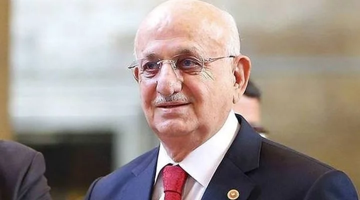 Ismail Kahraman, président du parlement turc