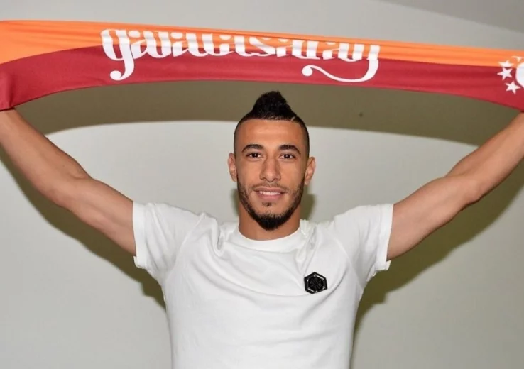 Belhanda poussé vers la sortie par Galatasaray ?
